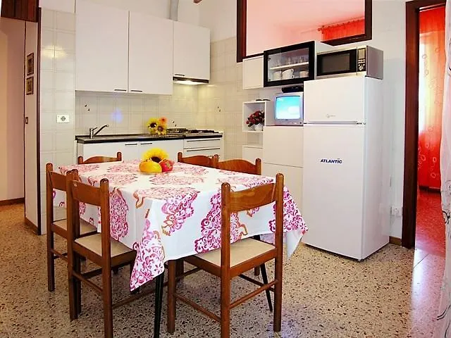 Appartamenti Torino Bibione 0*,